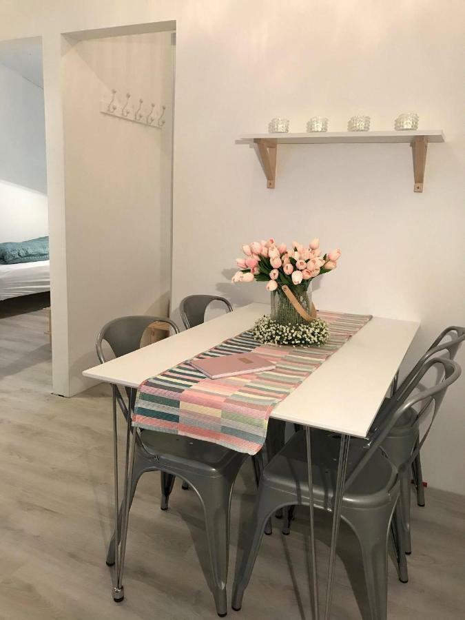 Downtown Selfoss - Perfectly Located Apartment エクステリア 写真